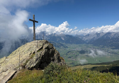 Schwalbenwand, Gipfel Maishofen